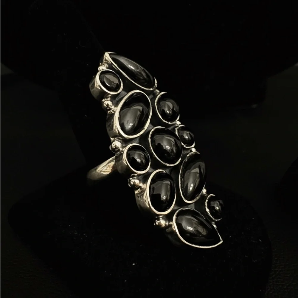 Elegant Black onyx  and sterling‎  Silver Women's Ring